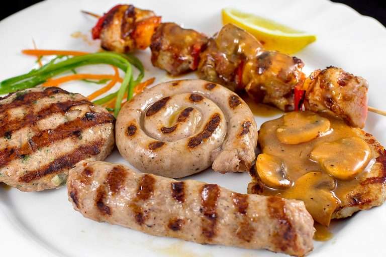 Discovering the Richness of Bulgarian Meat Dishes: A Journey Through Tradition and Flavor